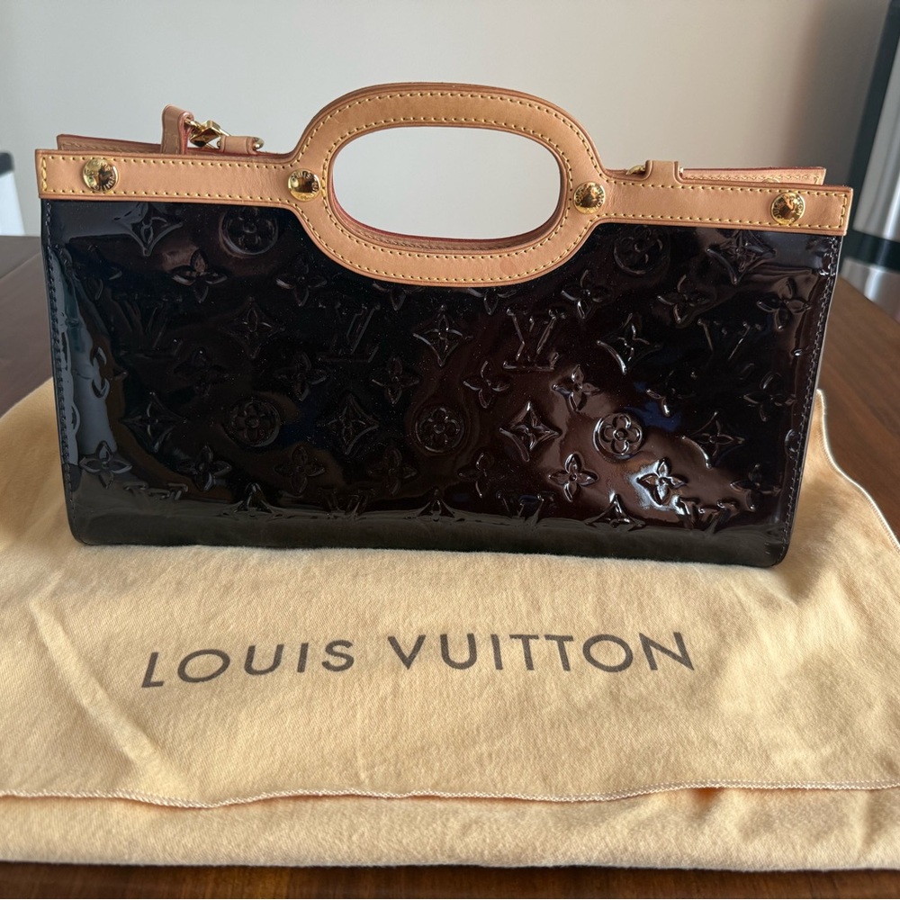 Authentic Louis Vuitton Monogram Vernis Roxbury Bag